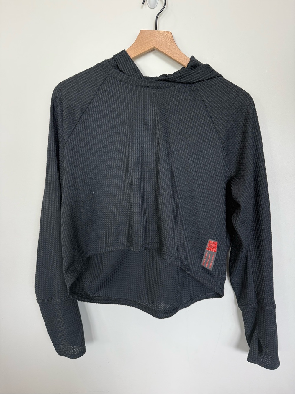 Adidas Black Mesh Cropped Hooded Athletic Top Women’s Large Thumbholes